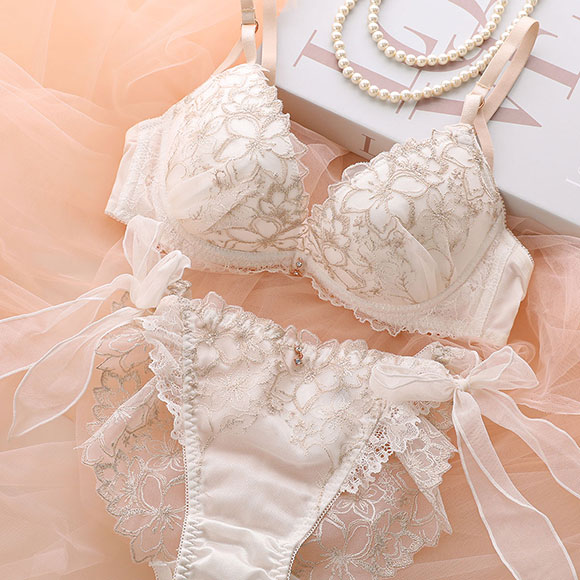 ココランジェ リバティーシャインフラワー ブラジャー ショーツ セット SHIROHATO別注 谷間 サイドリボン バックレース COCO Linge 大きいサイズ