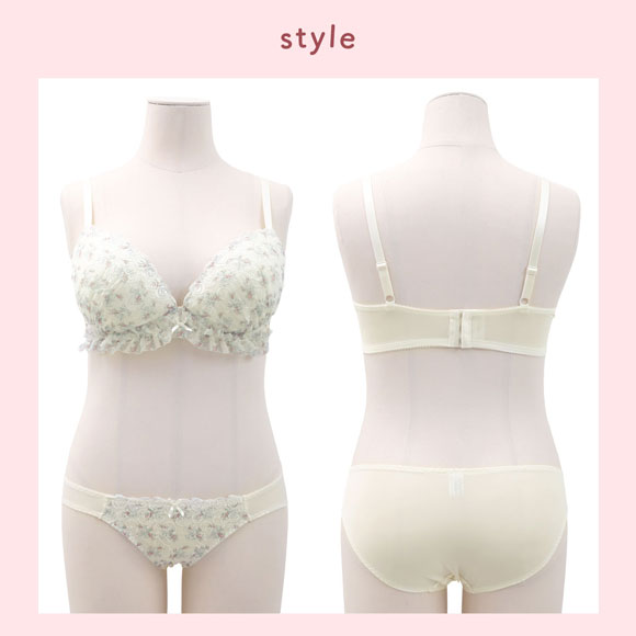 パンキュート ローズロマンティックフリル ブラセット CDEF80-95 大きいサイズ グラマー 盛り 脇寄せ L字 谷間 盛り胸 PANCUTE