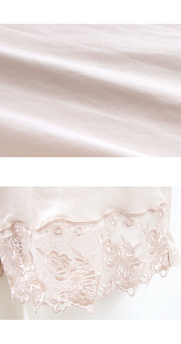 するんとアウターを着こなす ランジェリー チュールレース ペチコート フレアパンツ