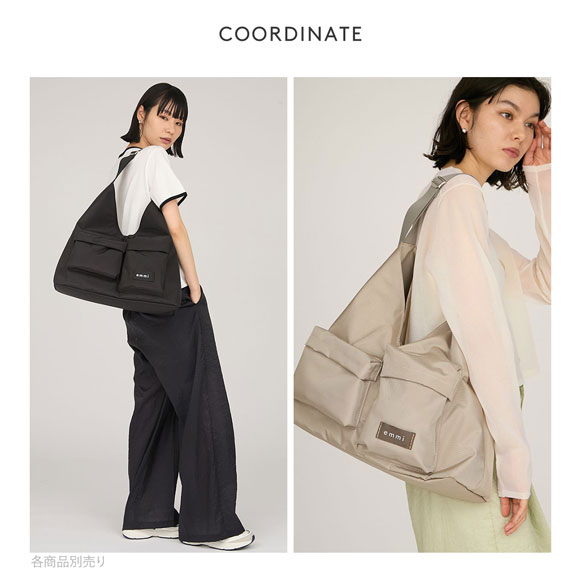 エミ トライアングルショルダーバッグ emmi