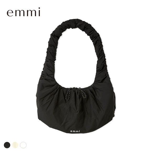 エミ ギャザーディテールショルダーバッグ 撥水 emmi