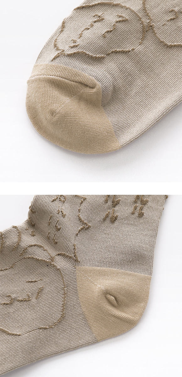 ちいかわ クルー丈ソックス うさぎ フロート刺繍 レディース 靴下 ソックス 20-25cm