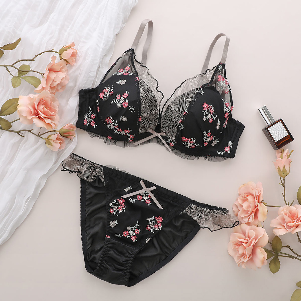 ココランジェのプチフラワーメローコレクション